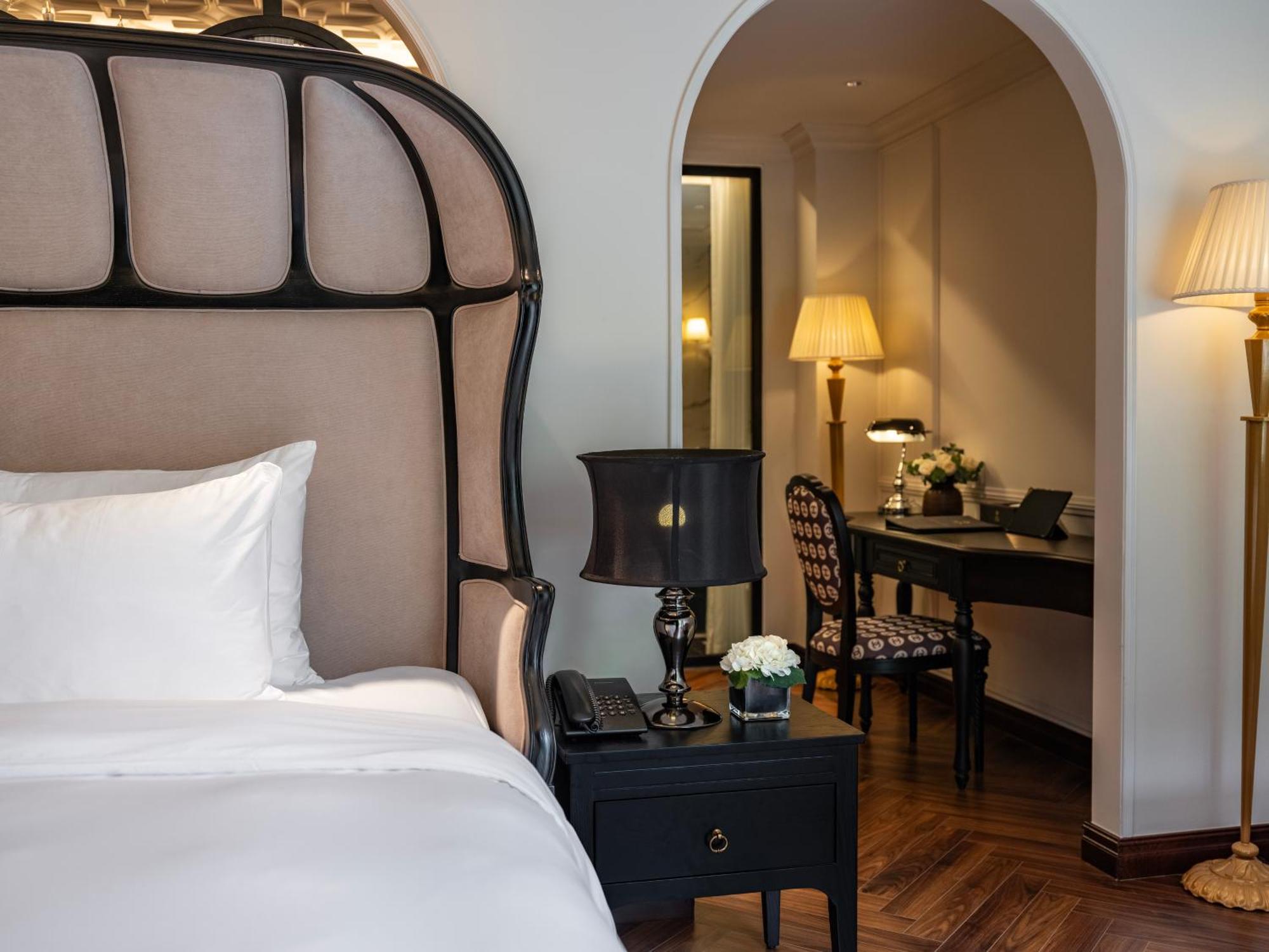 Grand Hotel Du Lac 하노이 외부 사진 A bedroom at the hotel