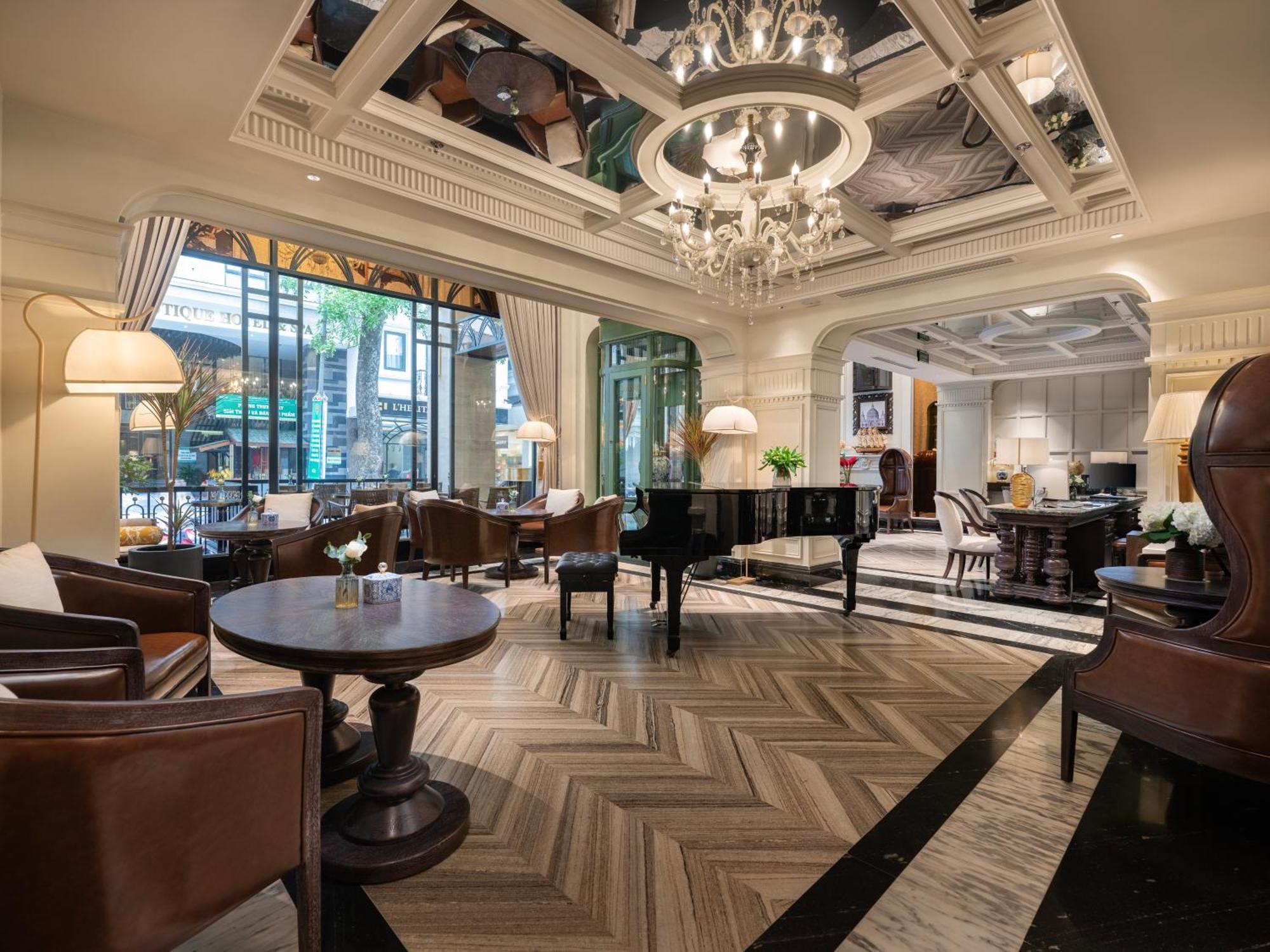 Grand Hotel Du Lac 하노이 외부 사진 The lobby of the hotel