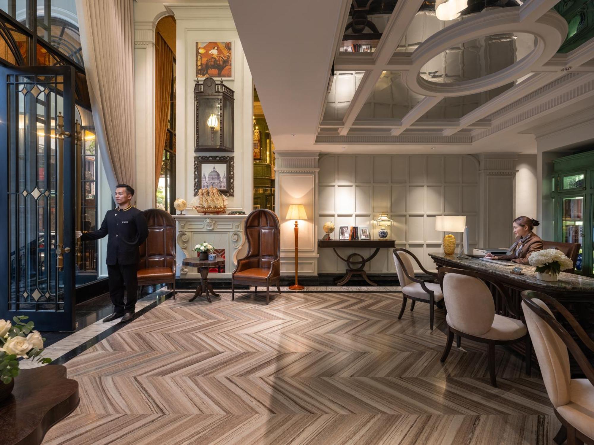 Grand Hotel Du Lac 하노이 외부 사진 The lobby of the hotel